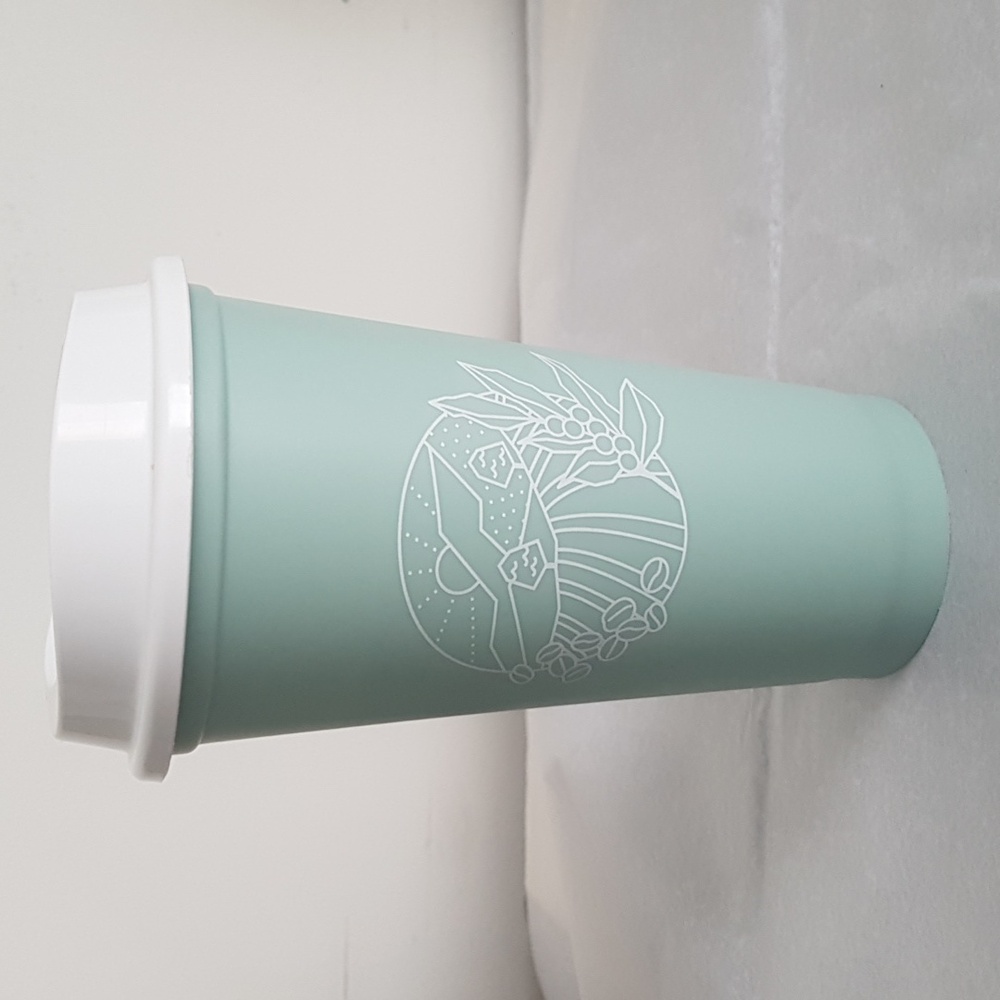 Starbucks 2021 Green Reusable Spring Earth Day Grande Cup 16 oz/473 ml